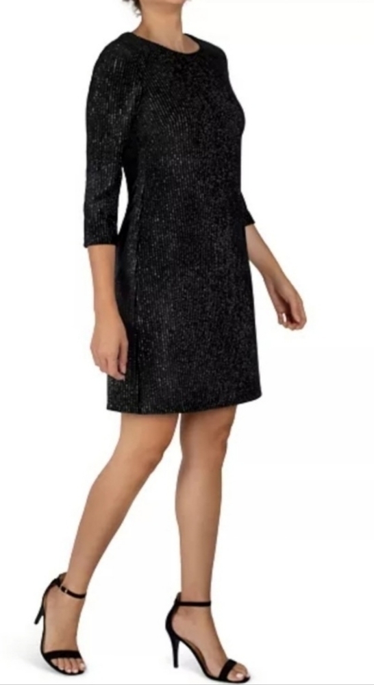 Julia Jordan Women's Velvet Black Foil Holiday Dress